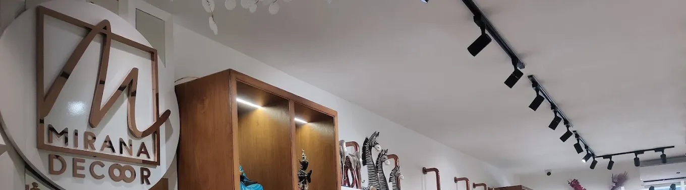 Mirana Decoor