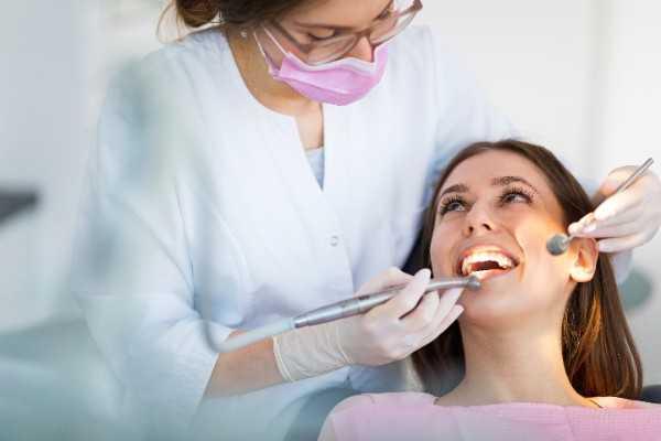 Teeth Whitening in Slough
