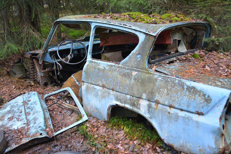 Scrap-Car-Removal-In-Dearborn-MI