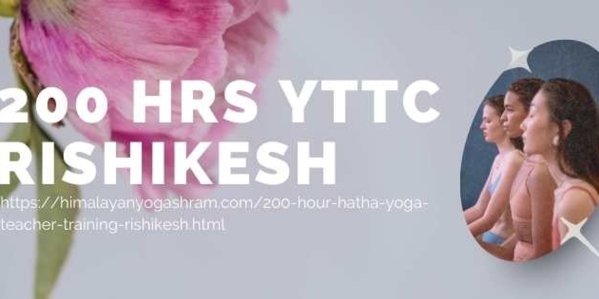 200-Hour Yoga Teacher Training in Rishikesh – A Life-Changing Journey