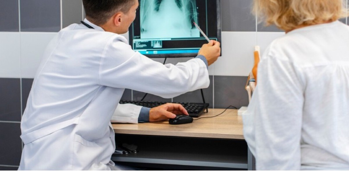 Advance Your Healthcare Career with a Radiology Technician Course