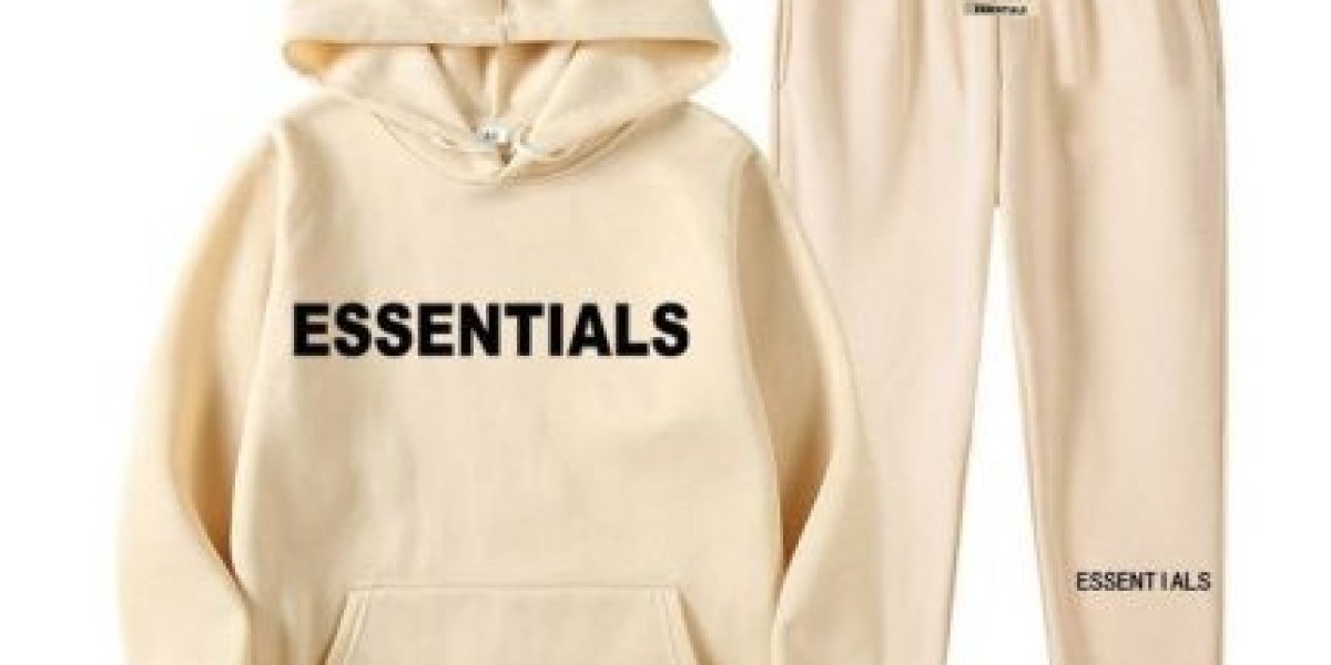 Essentials Hoodie for Men and Essentials Hoodie Tracksuit: The Ultimate Streetwear Staples